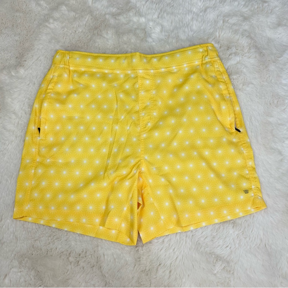 Mack Weldon Yellow Starburst Swim Trunks Shorts, M